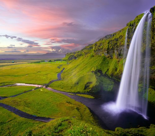 Top 10 Waterfalls in Iceland You Must See in a Lifetime